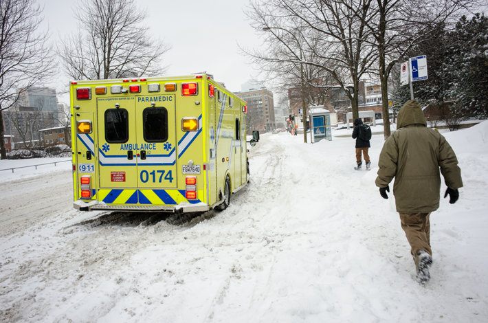 Ambulance-snow